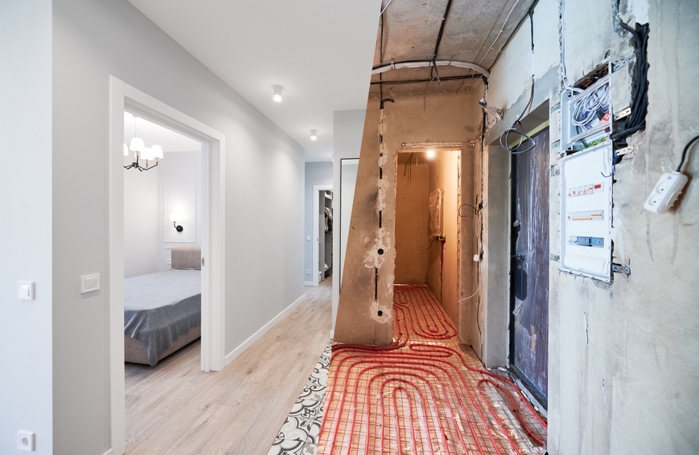 Old,Apartment,With,Brick,Walls,And,New,Renovated,Flat,With